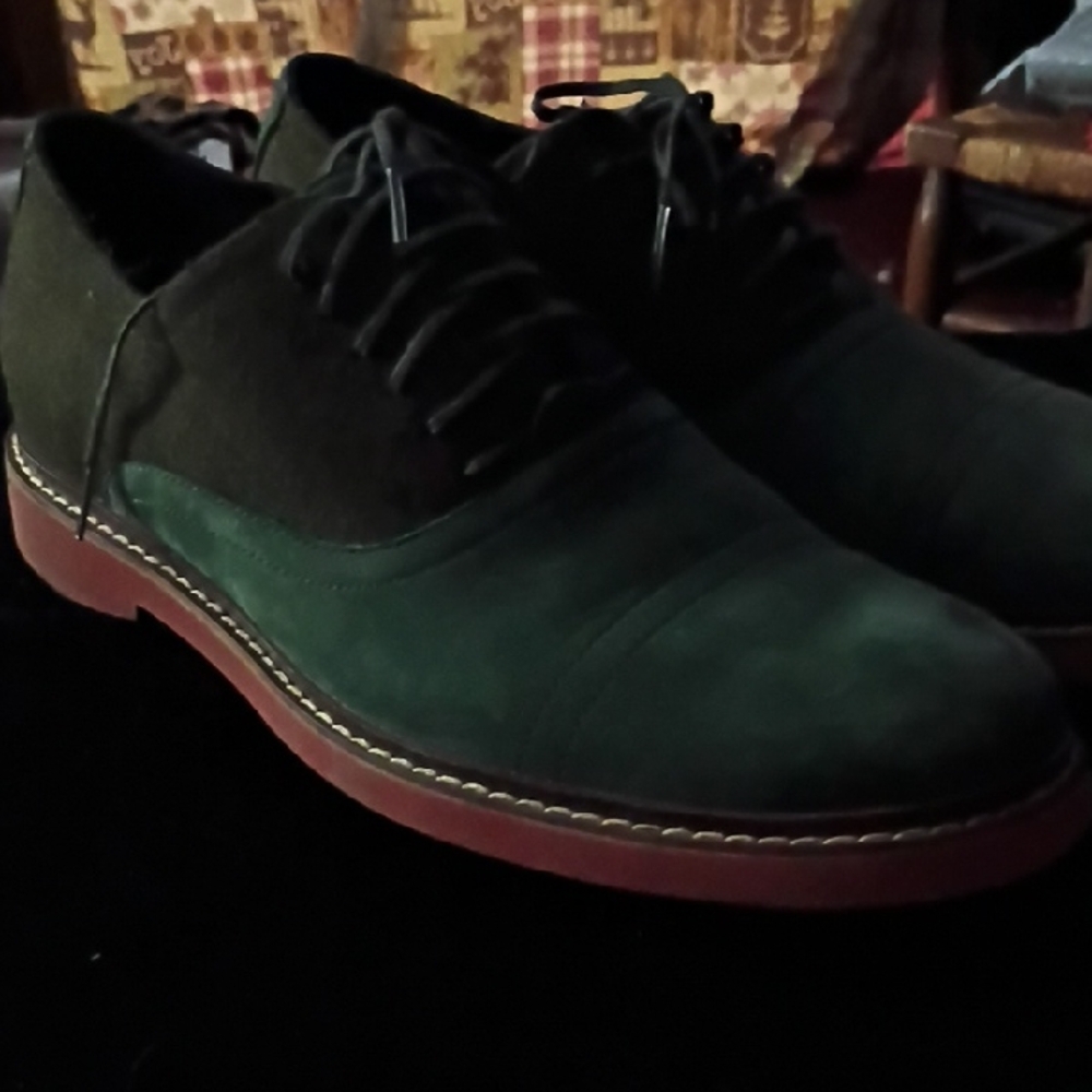 Men's Green and Brown Dress Shoes